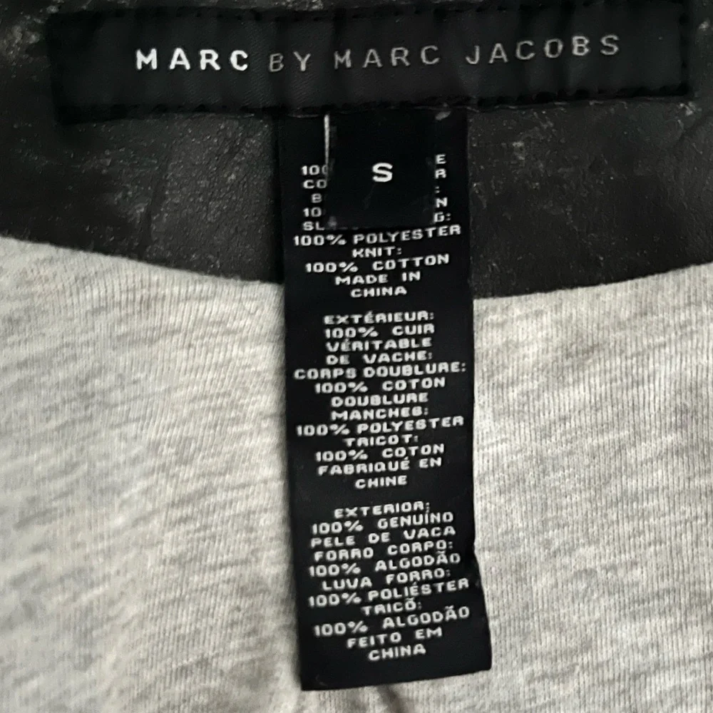 Sold - Picture 3 of 3